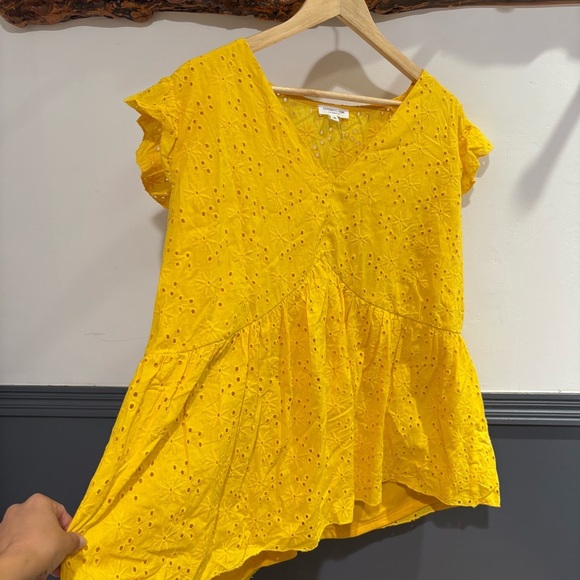 Chic Soul Yellow Peplum Ruffled Eyelet Cap Sleeve Blouse - Picture 7 of 10